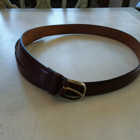 SOLD Mens belt - Picture 3 of 3